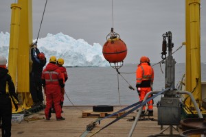 Mooring buoy being collected off the Korean research vessel RV Araon – credit Anna Wåhlin @ University of Gothenburg.